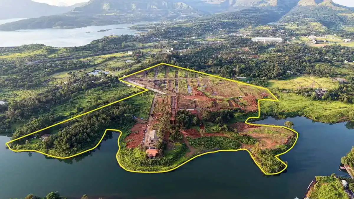 Eleva by Hiranandani Karjat actual drone view of 54 acre lakefront NA villa plot estate outlined