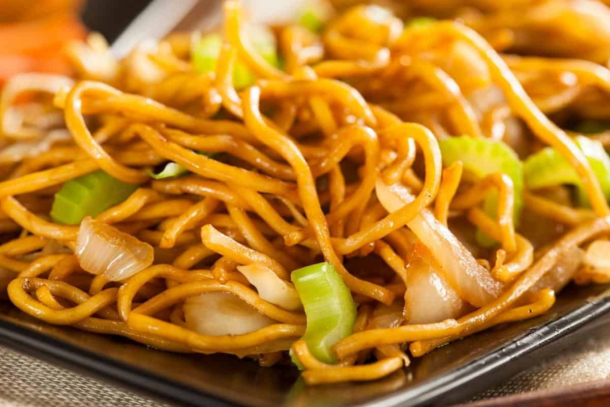 chow mein noodles
