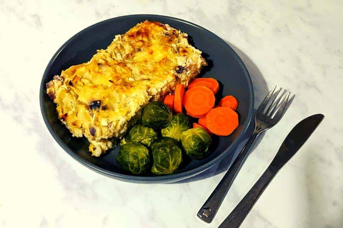 Leek and potato pie