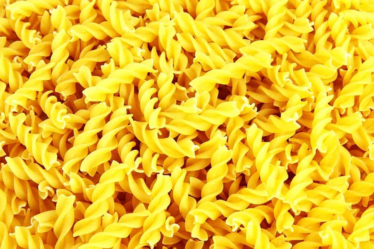 Pasta pieces in a pile