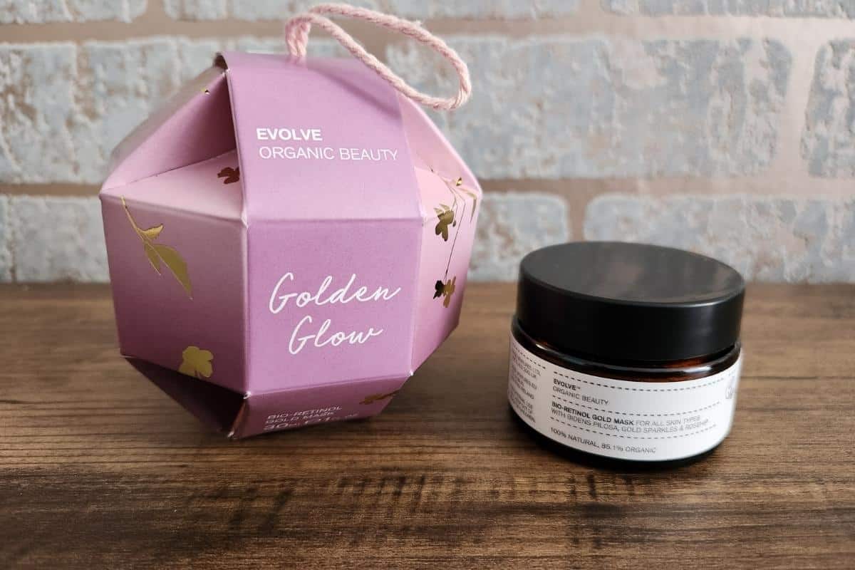 Golden glow bauble