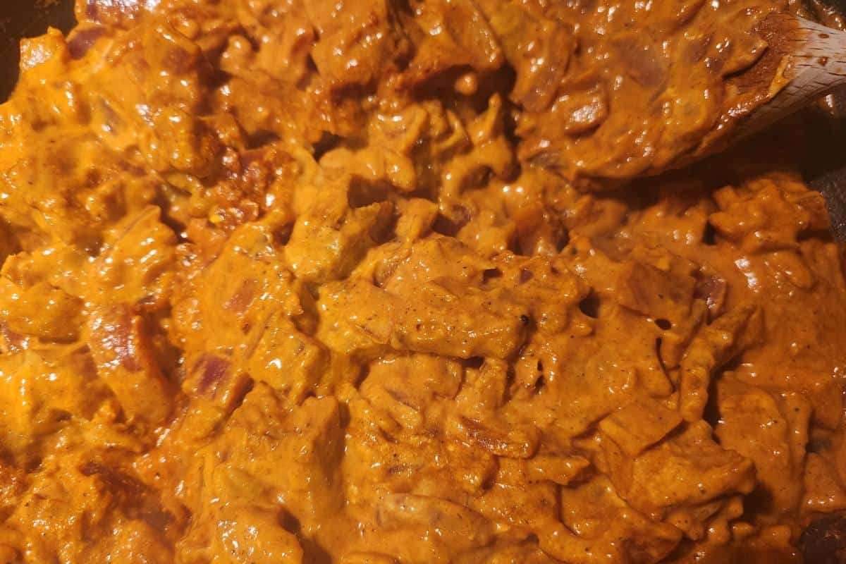 tikka masala in a slow cooker.