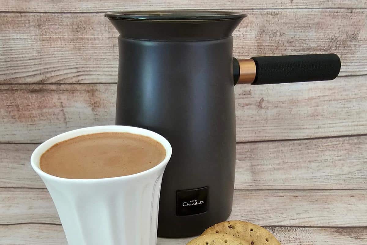 Hotel chocolat velvetiser gadget and hot chocolate made in velvetiser.