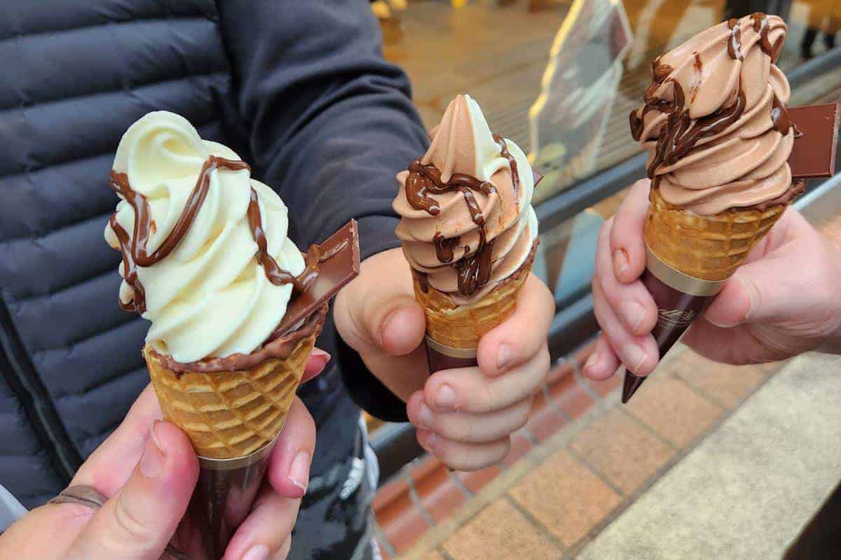 Lindt Ice creams in cornets.