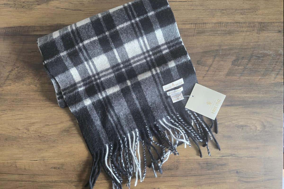 Tartan patterned scarf.