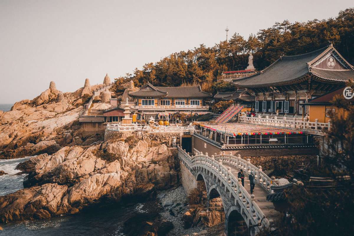 haedong yonggungsa temple by the sea busan