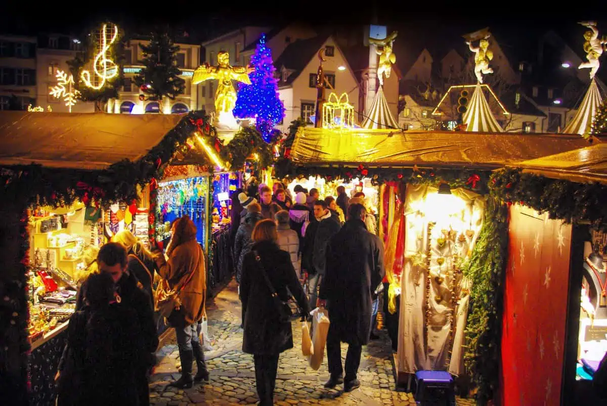 Christmas in Switzerland: Bassel christmas @www.lemonicks.com