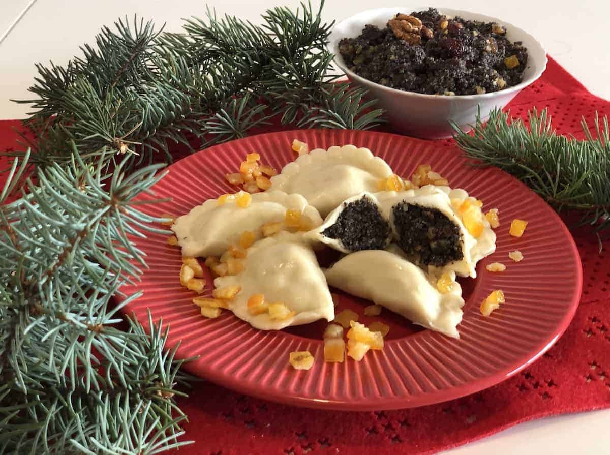 Poppy Seed Pierogi (Pierogi Z Makiem) Recipe