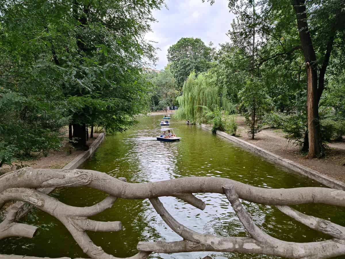 The lake in Cismigiu Gardens