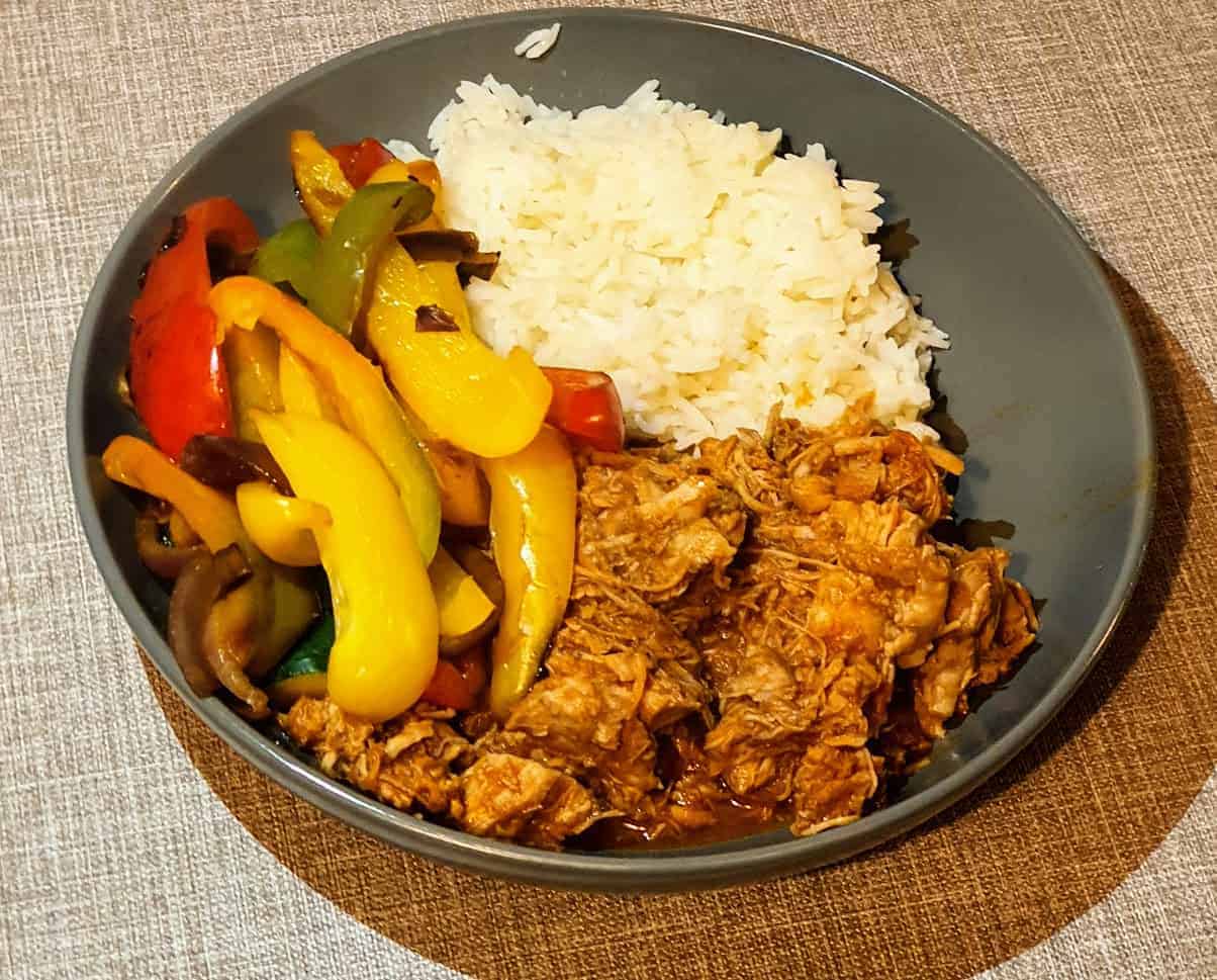 BBQ pulled jackfruit made with garlic granules