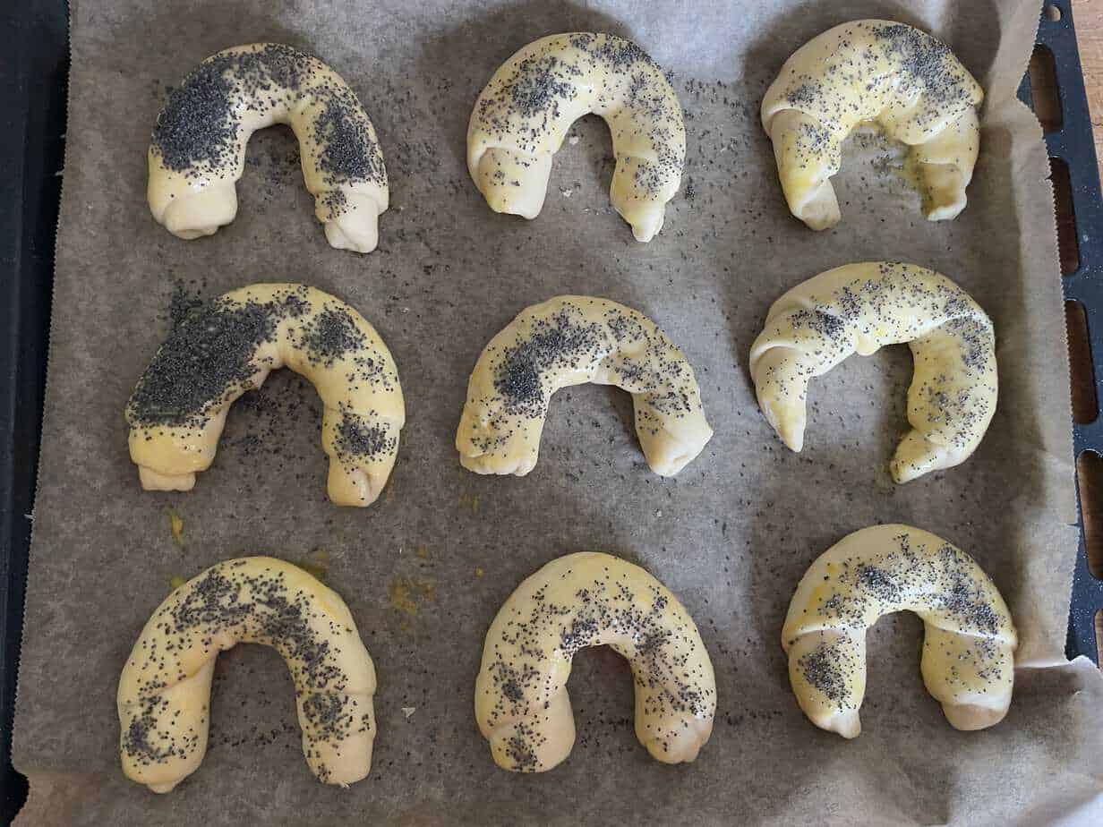 Polish Poppy Seed Crescent Rolls Recipe Rogale z Makiem Polish Foodies