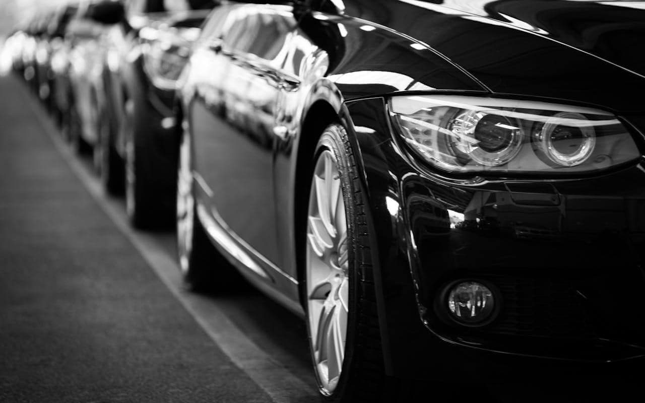 Driving in the UK: A Guide for Travelling Families to Stay Safe and Avoid Legal Trouble