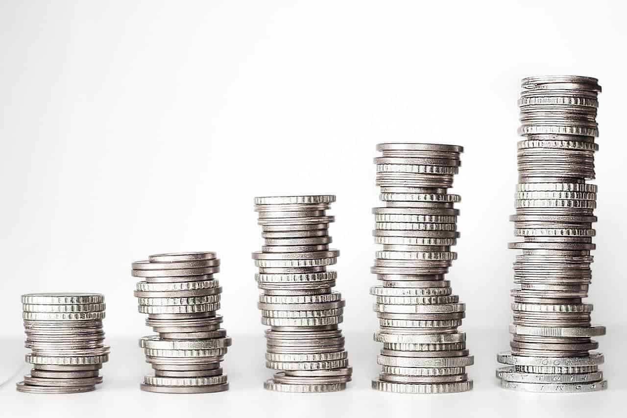 How to Find Discounts When Shopping for Items for Your Family