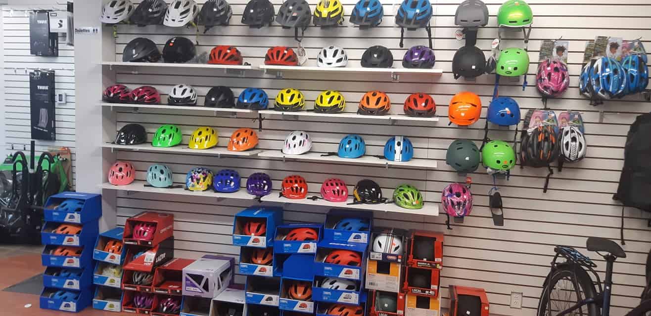 Casque et matériel de vélo