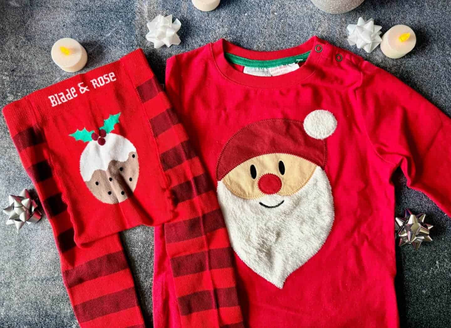 blade and rose pudding leggings and santa top