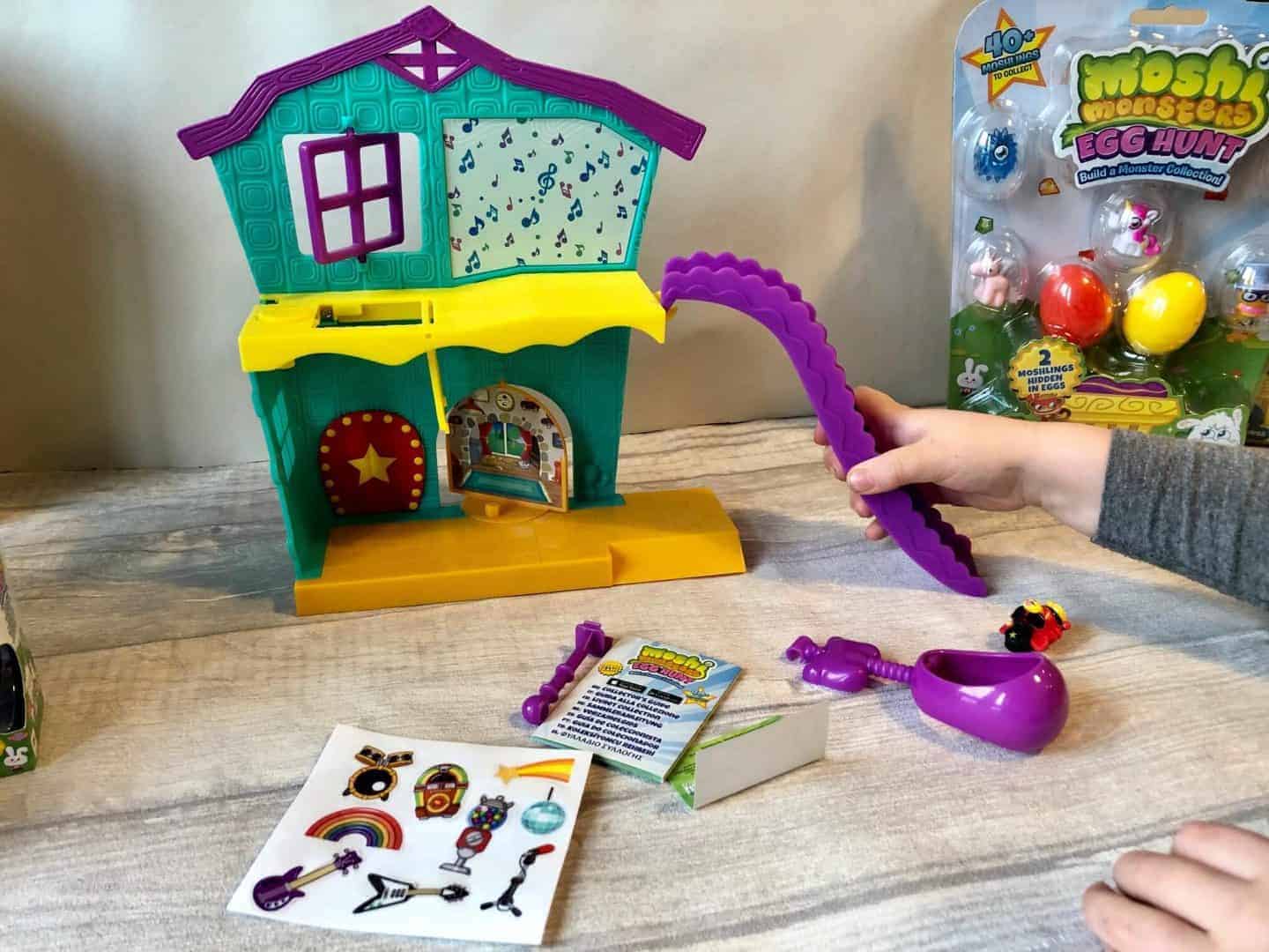 Blingo's Party House Playset