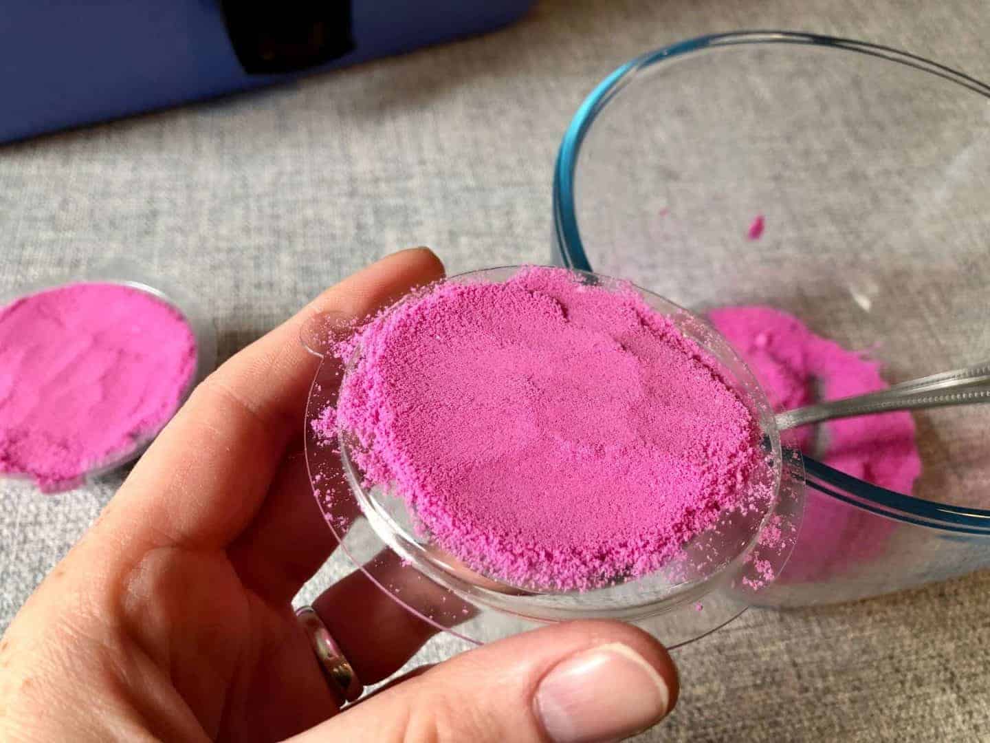 covering over the figure in the bath bomb mould