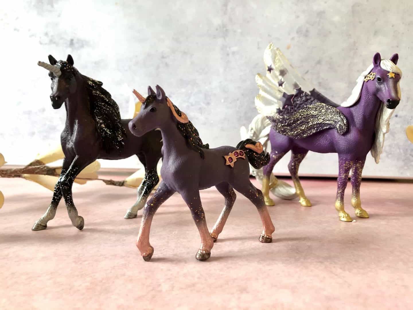 Schleich unicorn top family set