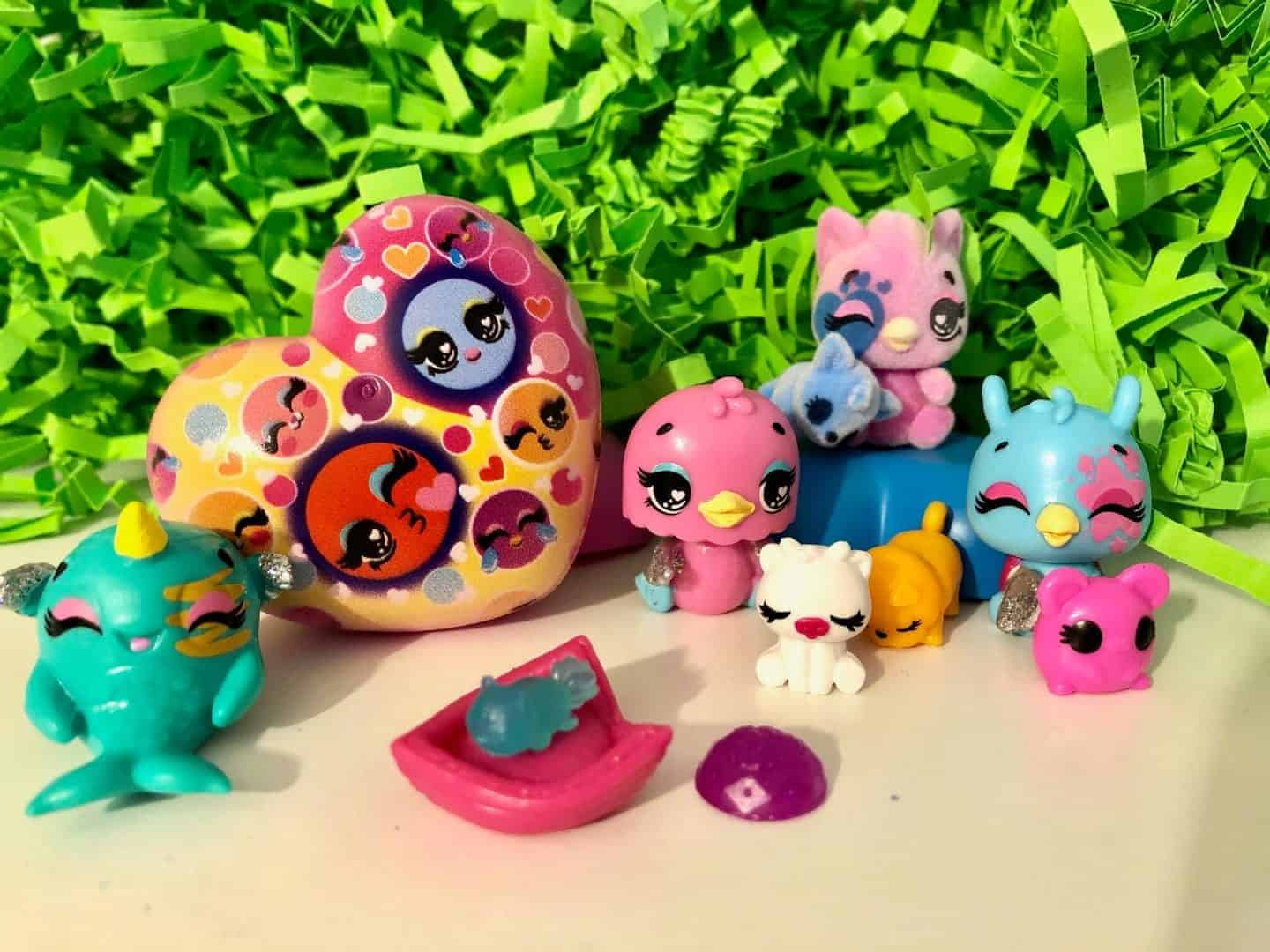 Pet Obsessed HatchiPets and Spring Bouquet Review