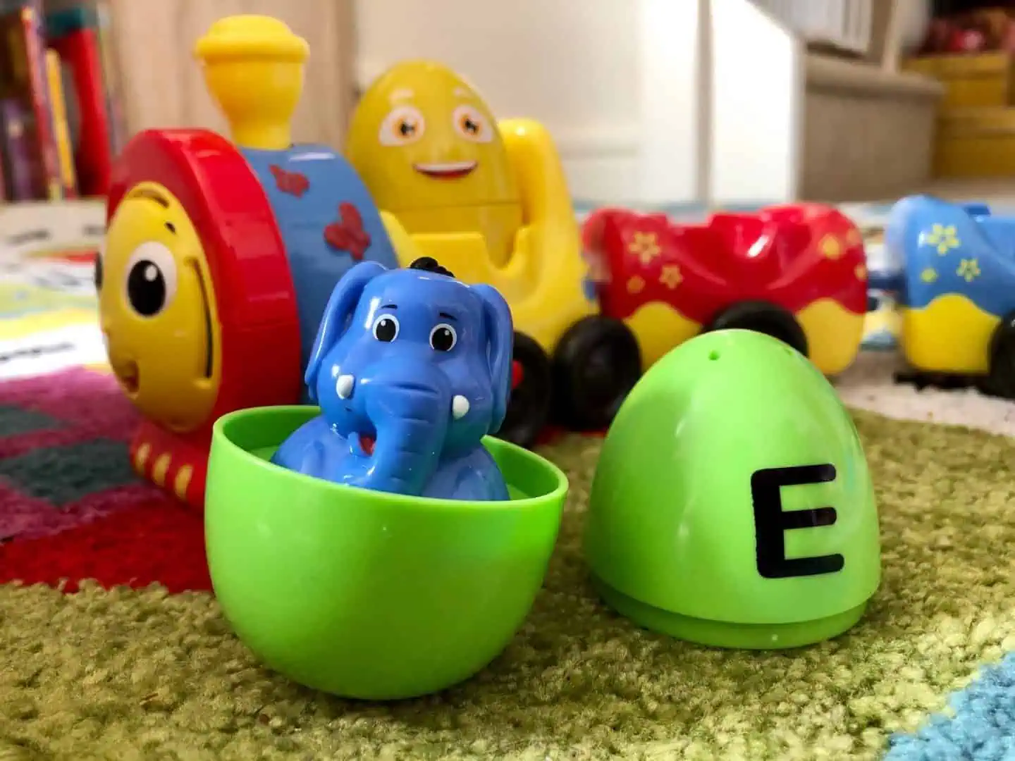 Playing with the Chu Chu TV Peek and Play Surprise Eggs