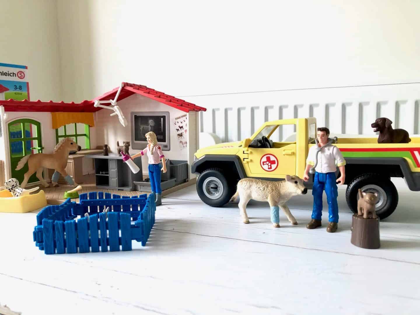  Schleich Farm World Veterinarian Visit at the Farm and Practice