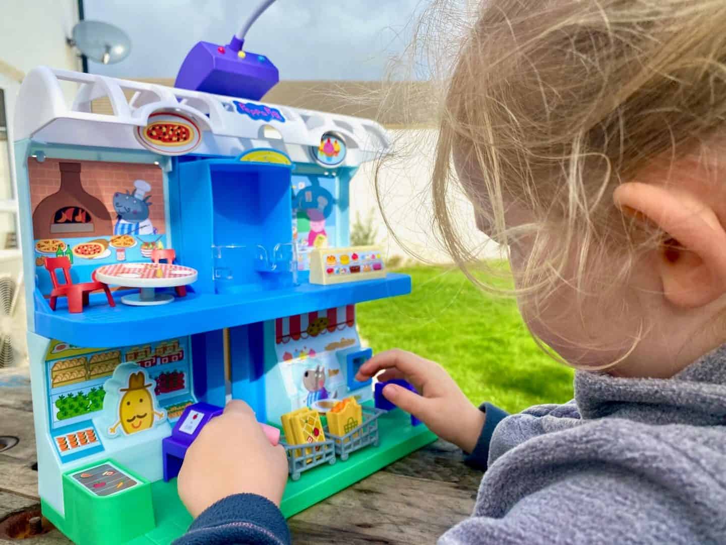 Peppa Pig - Peppa's Shopping Centre Playset Review