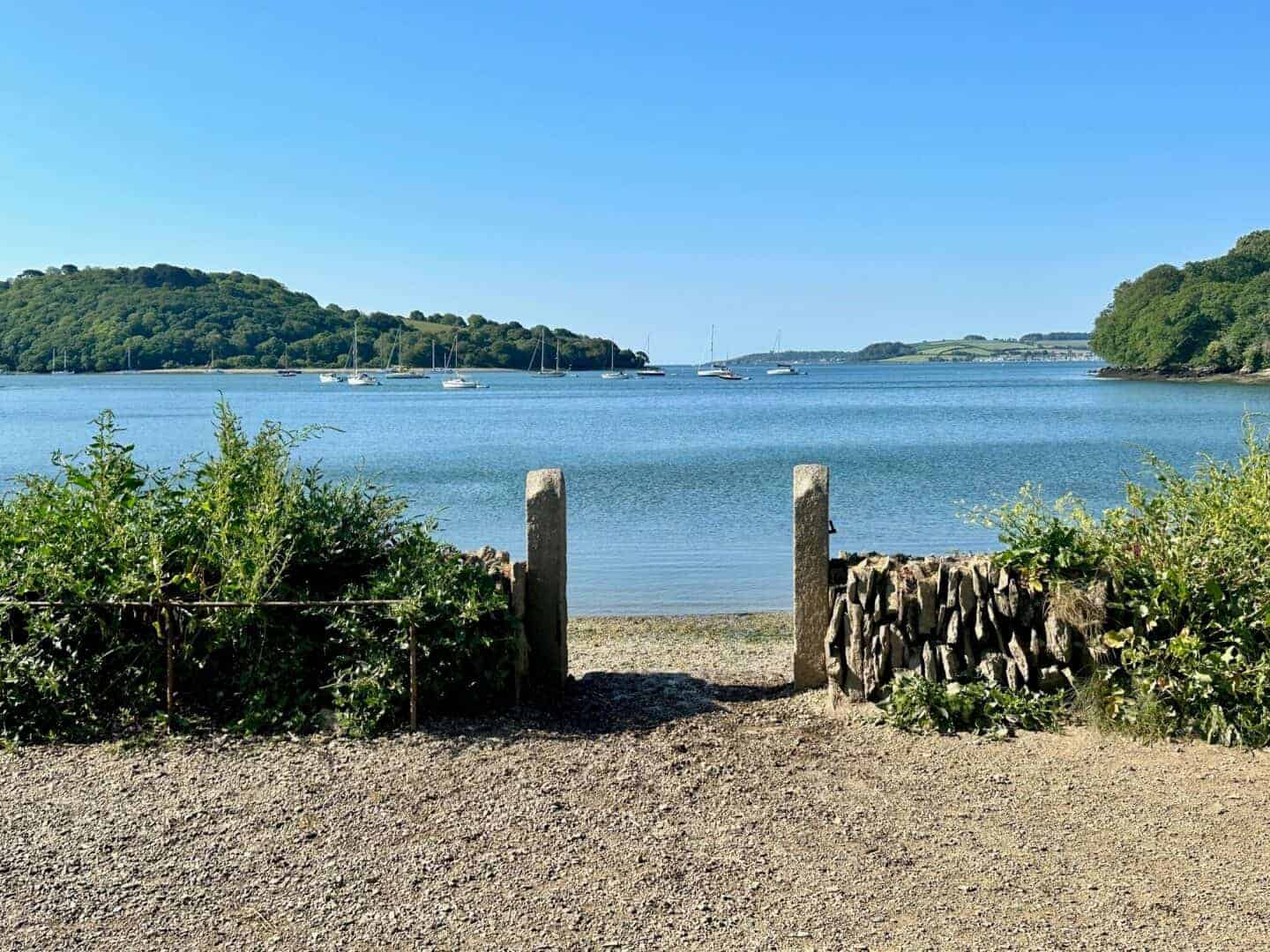 trelissick-beach-gateway-