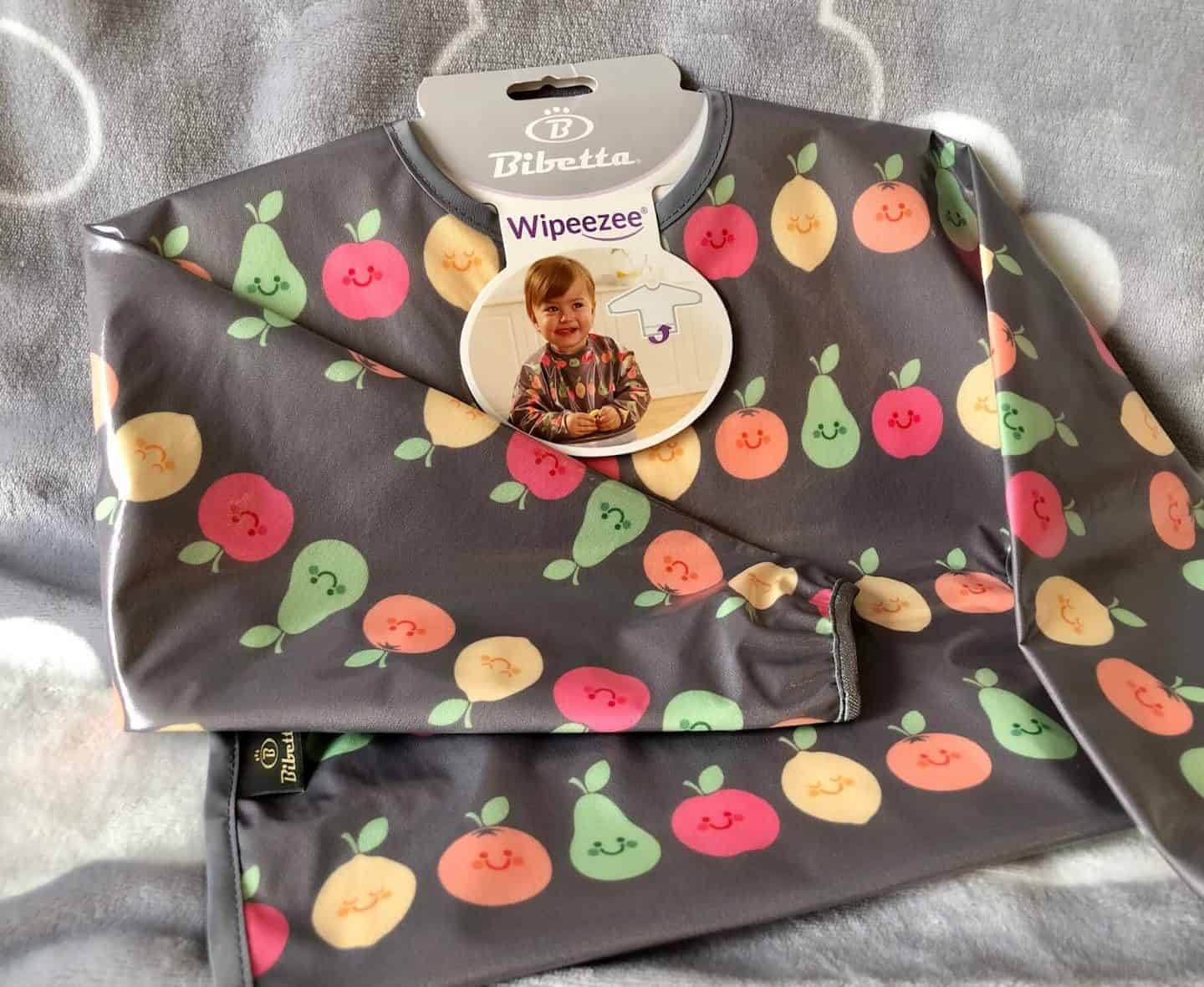 Wipeezee Bib with Sleeves
