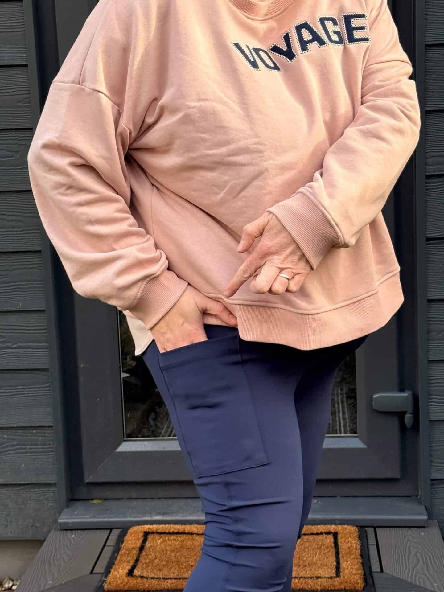 Stretch Leggings with Pockets (Dark Sky) — Size 20