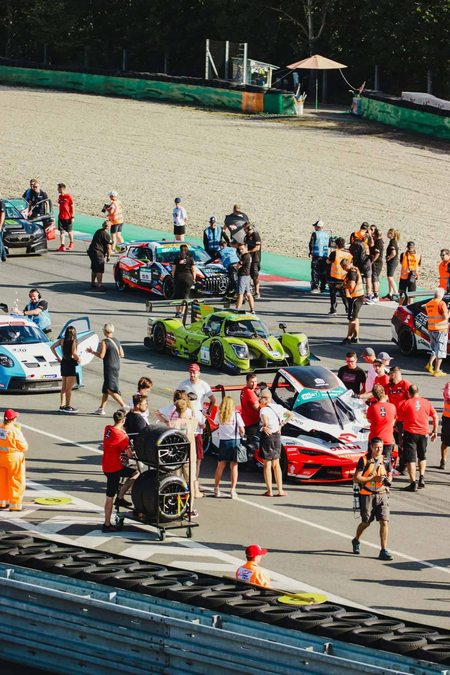 What Makes a Great Race-Day Experience for Car Enthusiasts