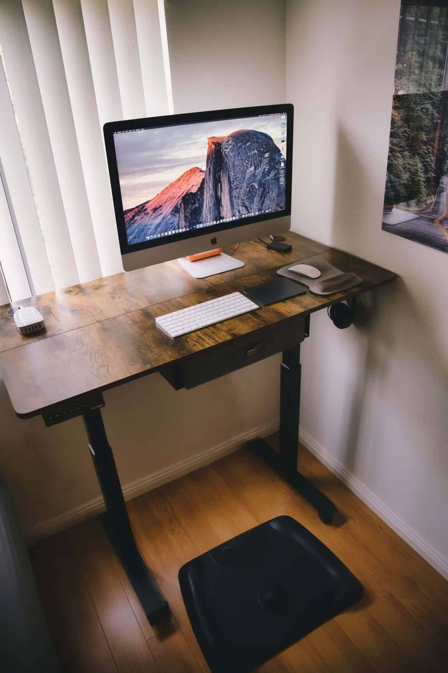 Why the Best Office Desks for Home Are Built for Focus