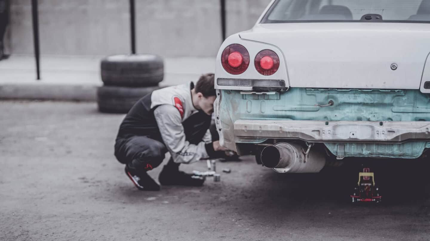 Should You Still Keep a Totaled Car or Sell It