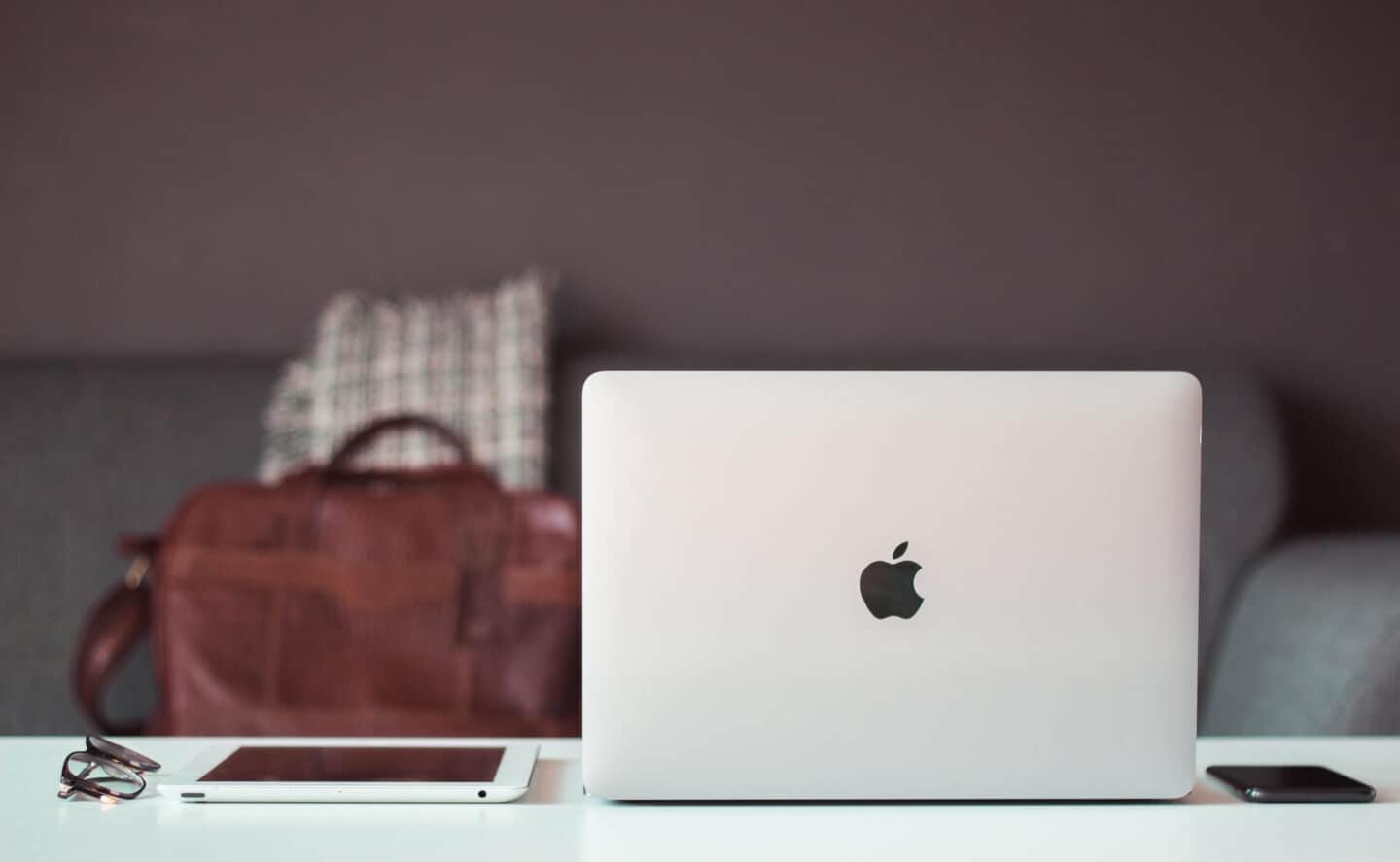 Mac or PC - Which One Is Right For Your Family?