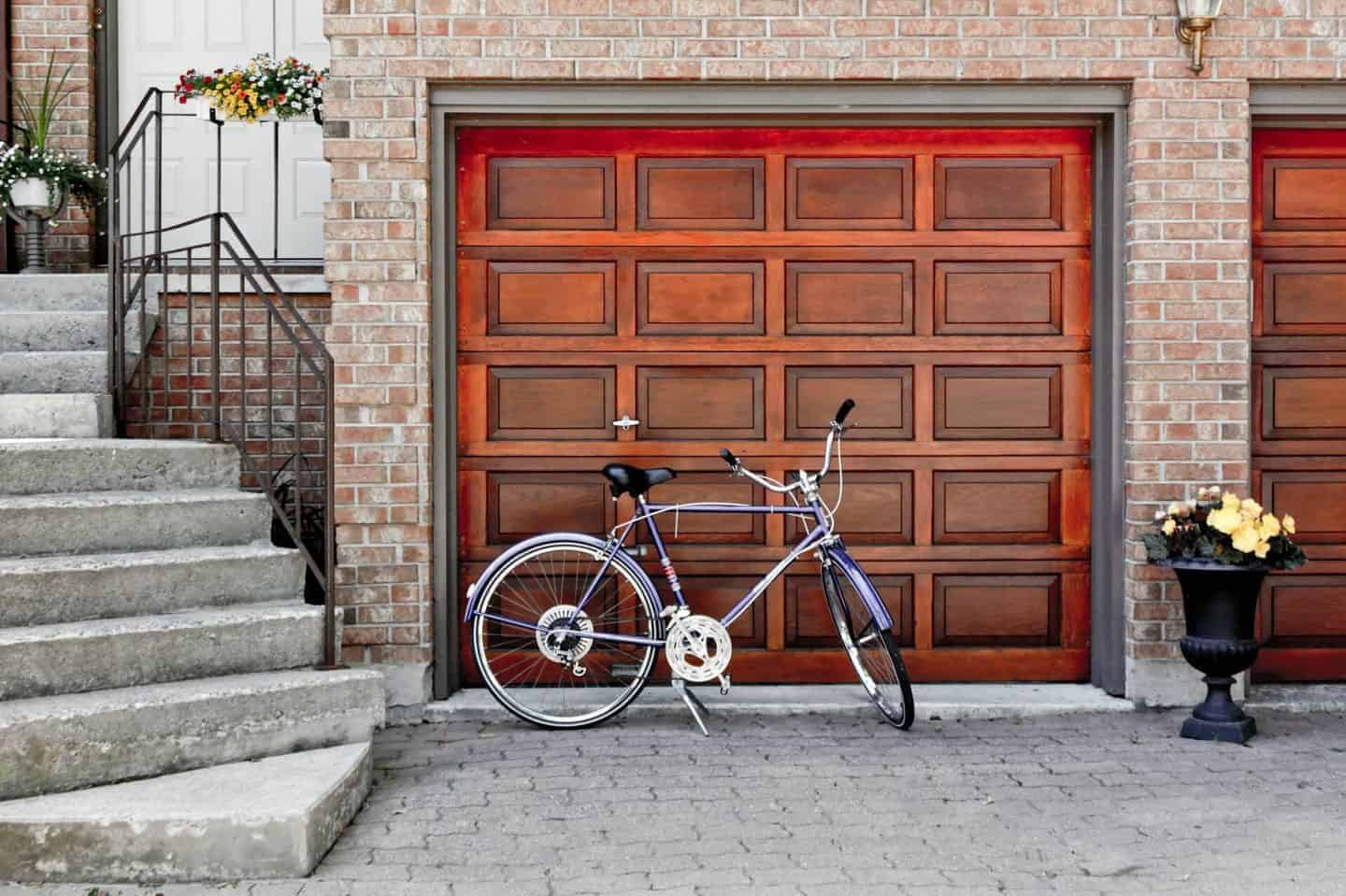 Pick the Right Garage Door Opener System: Secure and Reliable