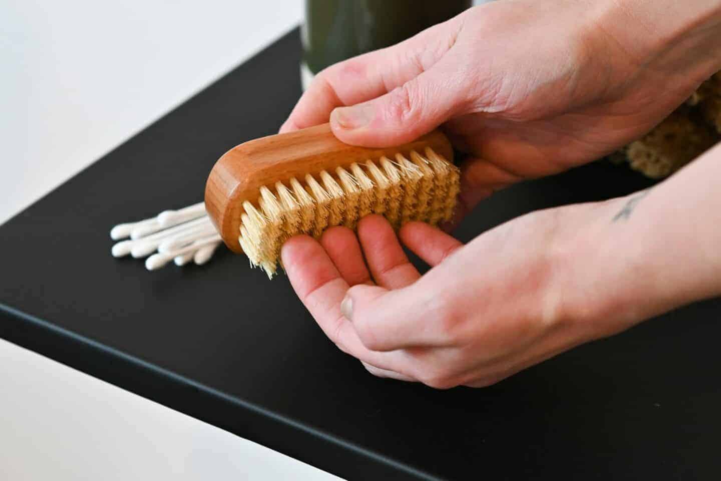 The Best Nail Brushes for Gardeners