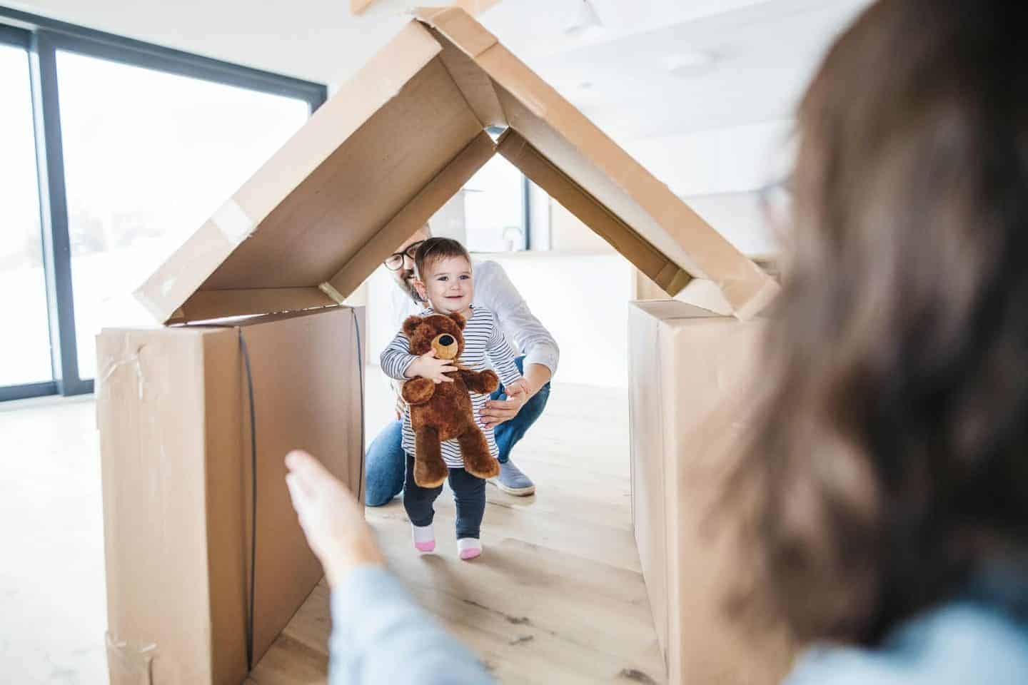 How to Make a Long Distance Move Easier for Children