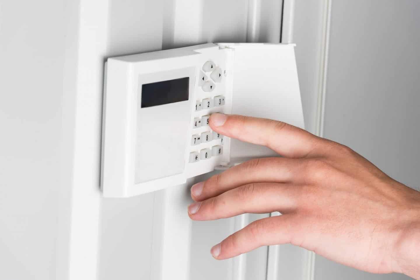 Ways to Stay Safe When You Live Alone