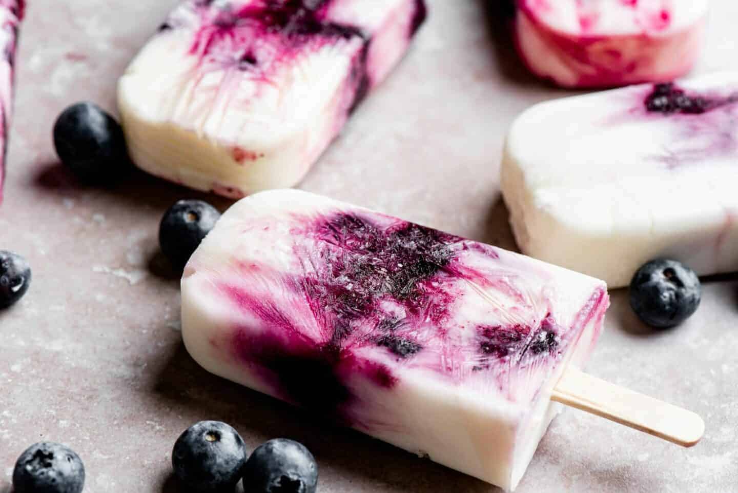 homemade blueberry and greek yogurt ice lollies