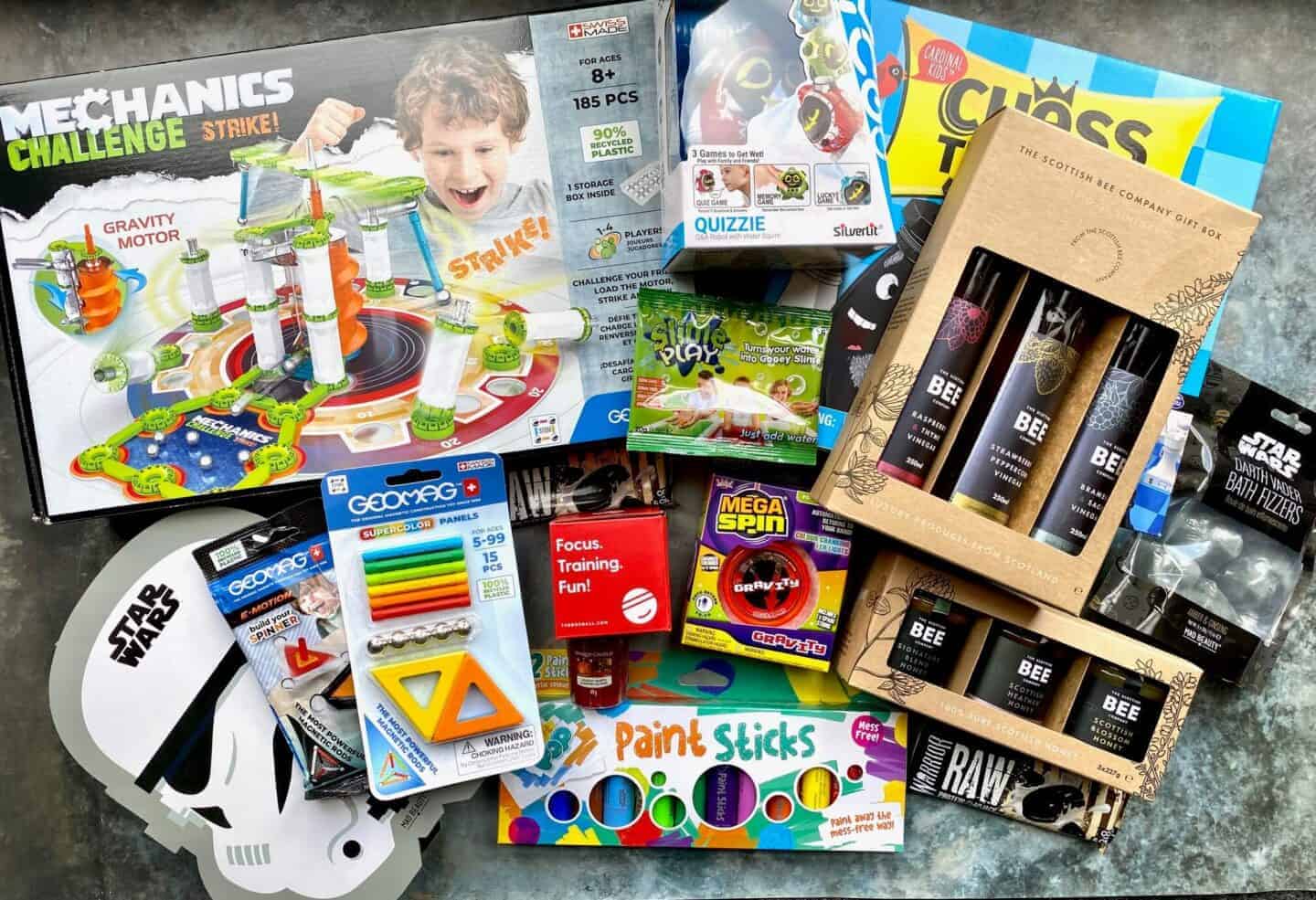 christmas gift guide giveaway