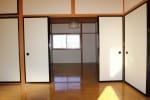 洋室(西→北)