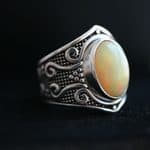 Why Handcrafted Jewelry Can Be a Better Choice for a Meaningful Gift