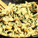 garlic mushroom and spinach pasta