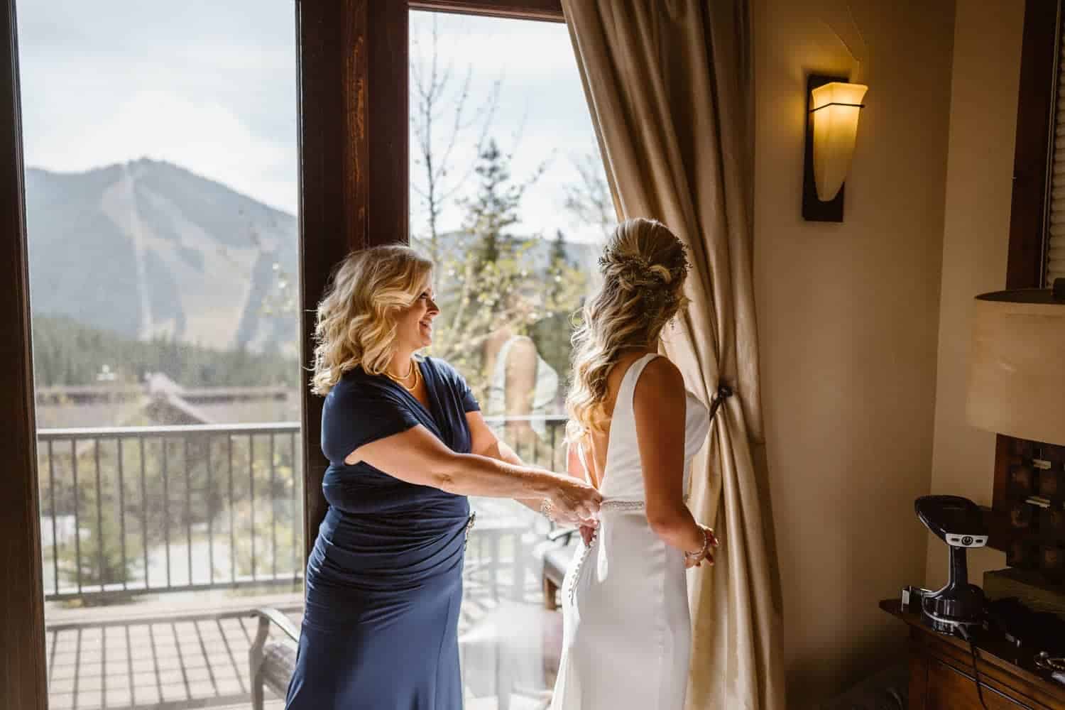 Bride and Mom at Colorado AirBnB Elopement