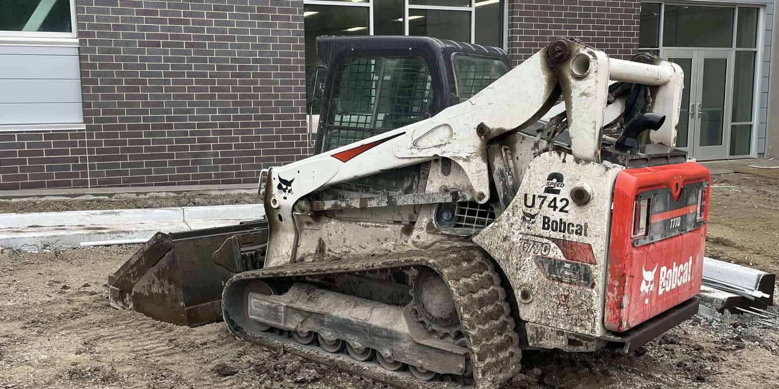 1-kaw-valley-compact-track-loader