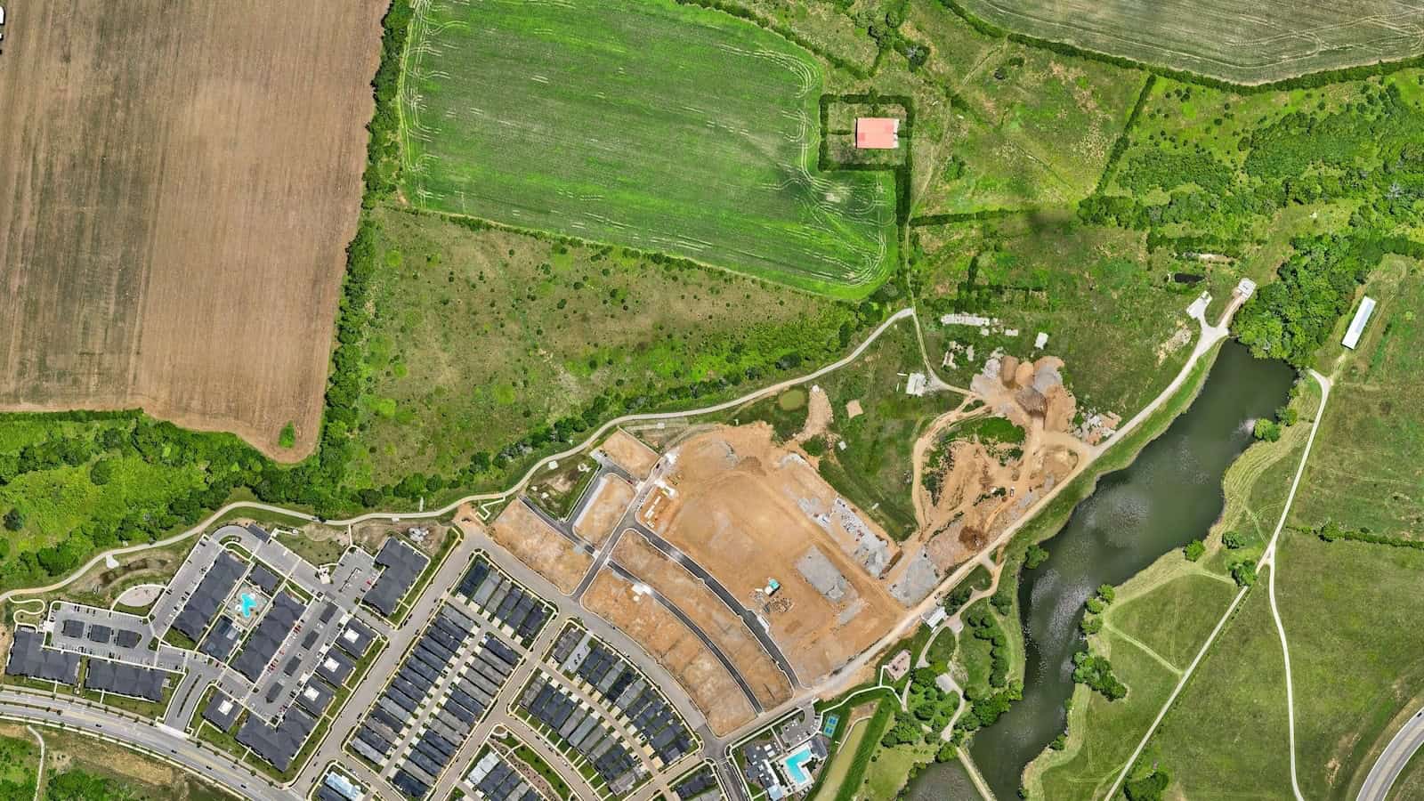 You are currently viewing Drone Orthomosaic Maps: How Land Developers Use Them
