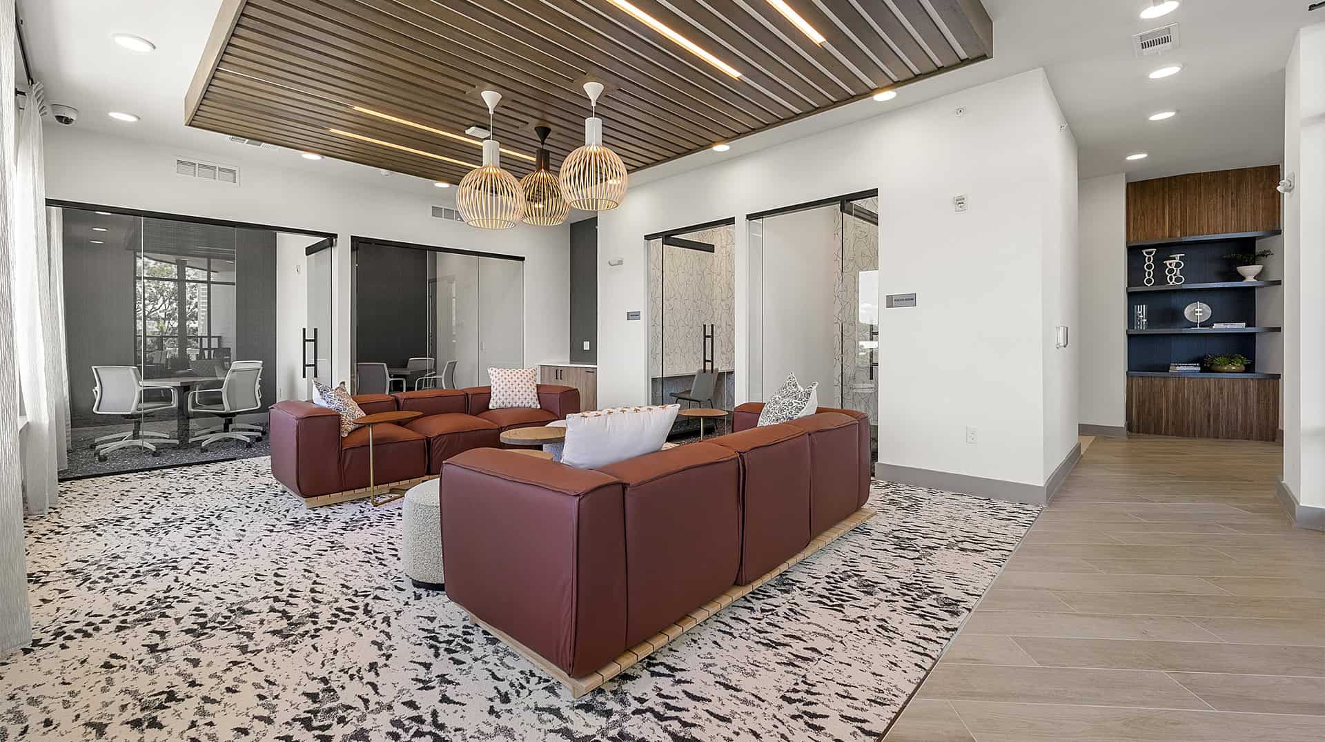 Bed Full Width Photo