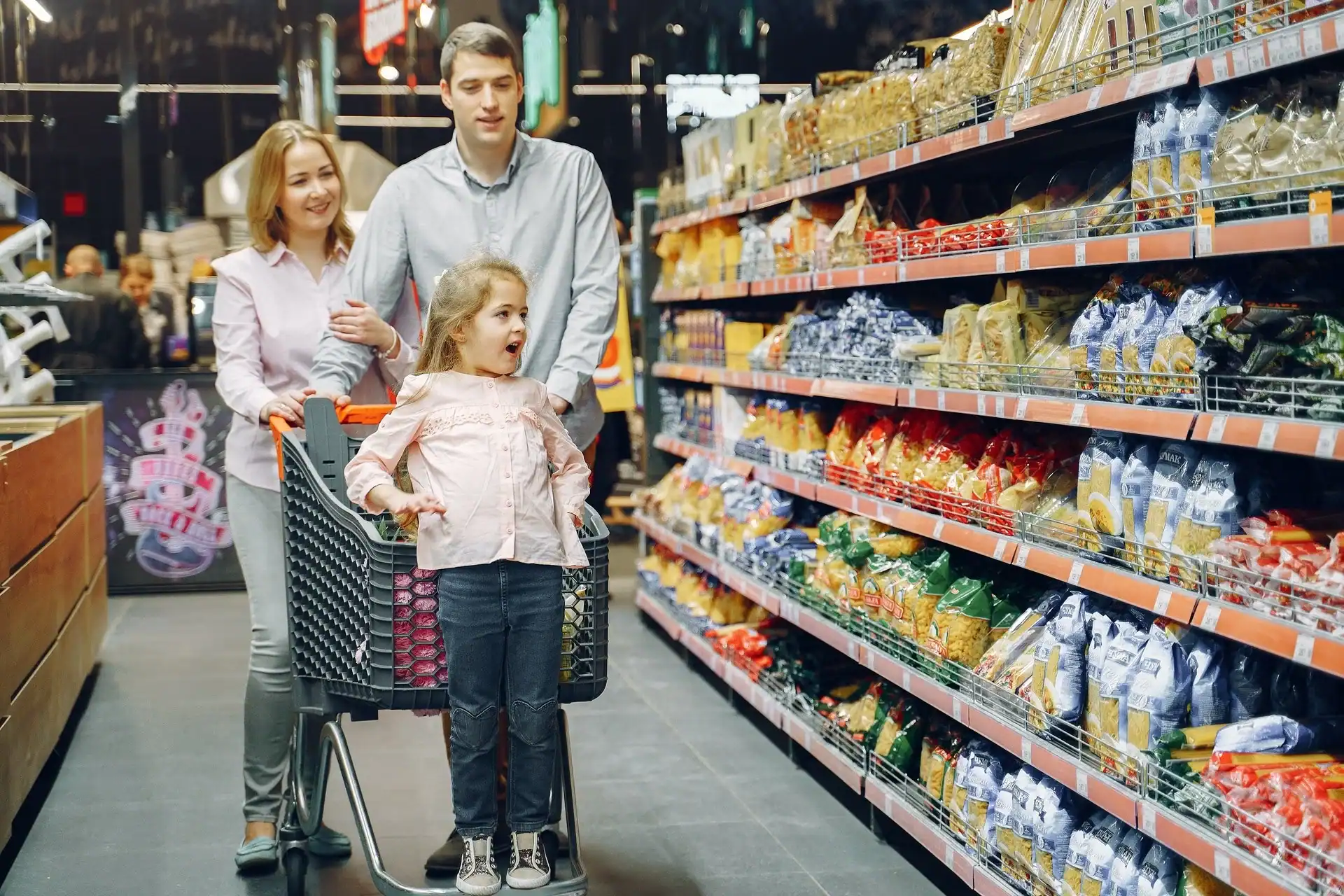 The Importance of Customer Experience management Solution in Retail - WovVTech