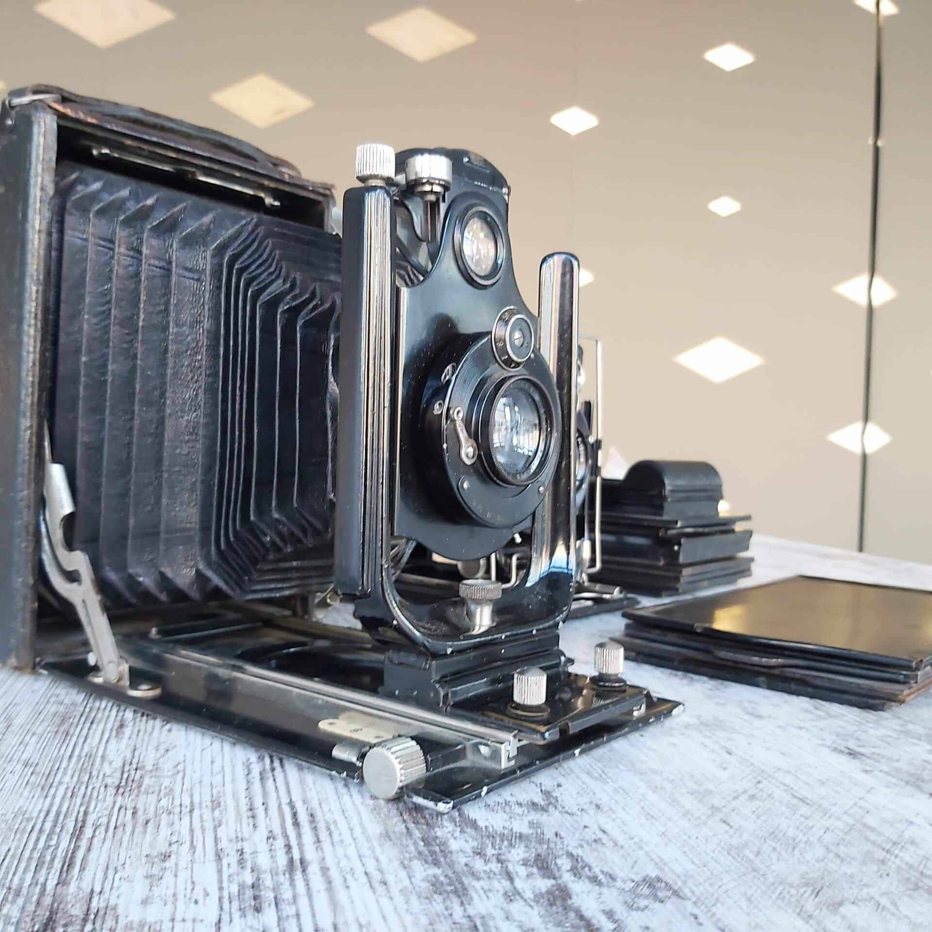 Ankauf und Verkauf analoger Fotoapparate und Kameras