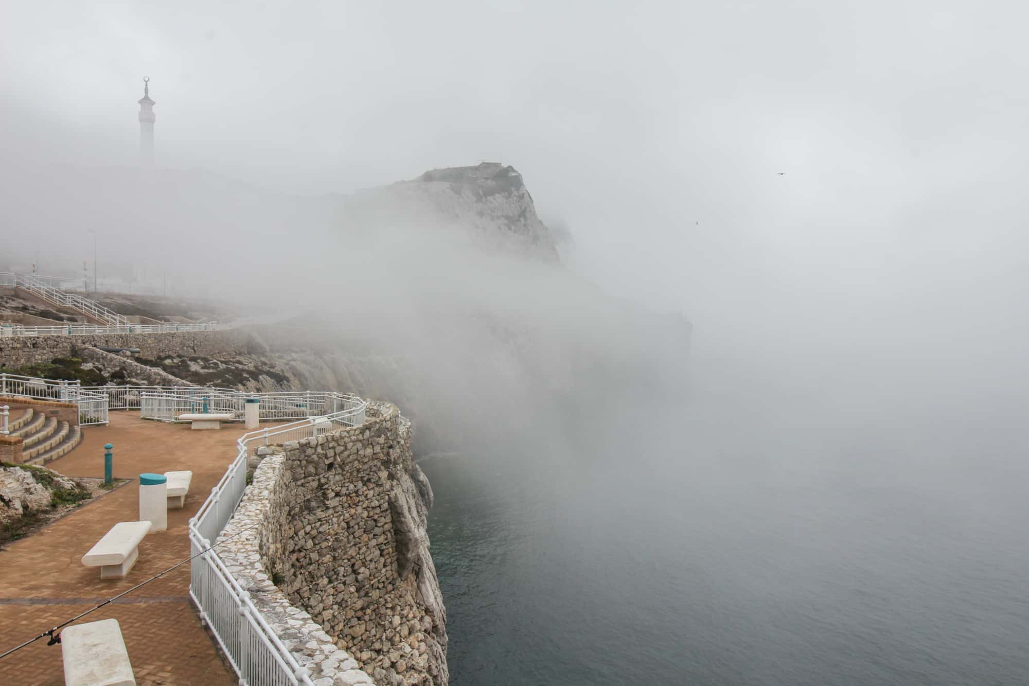 Nebel über dem Europa Point