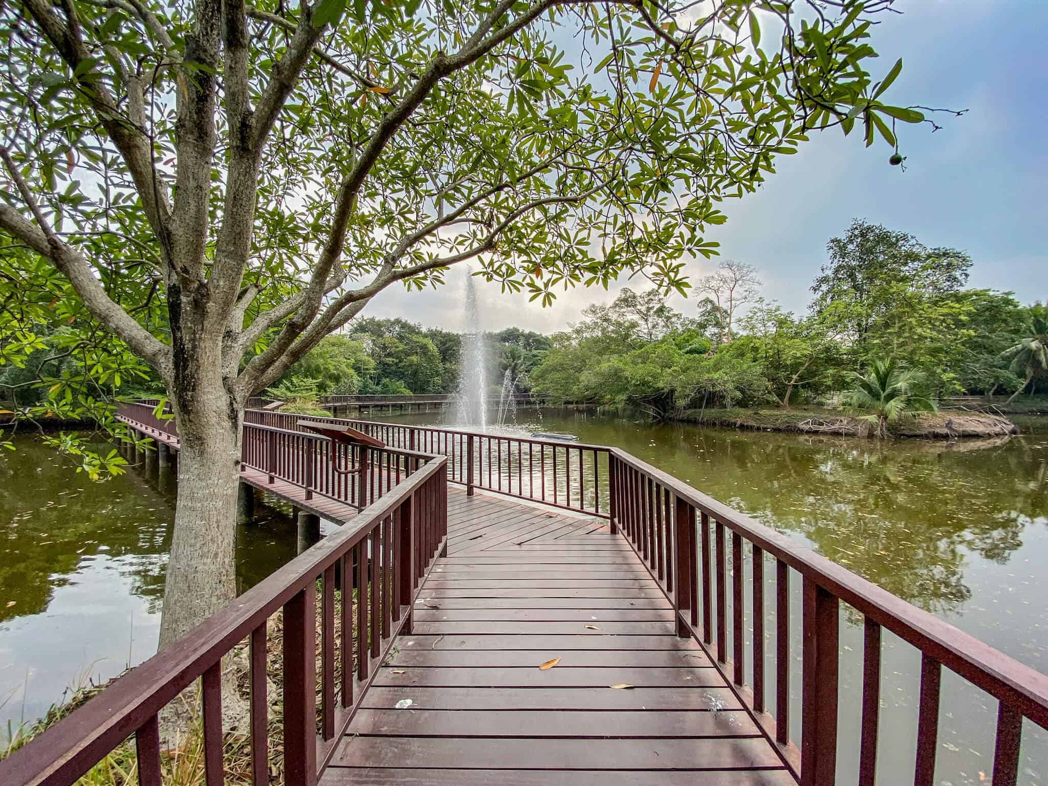 Sri Nakhon Khueang Khan Park and Botanical Garden